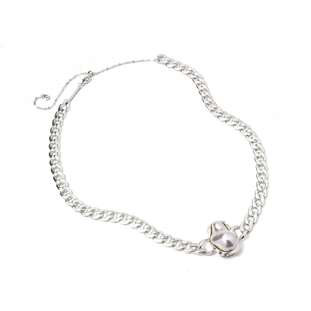 Magnolia Necklace