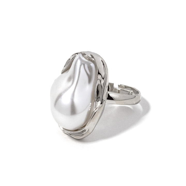 Pearl Glow Ring
